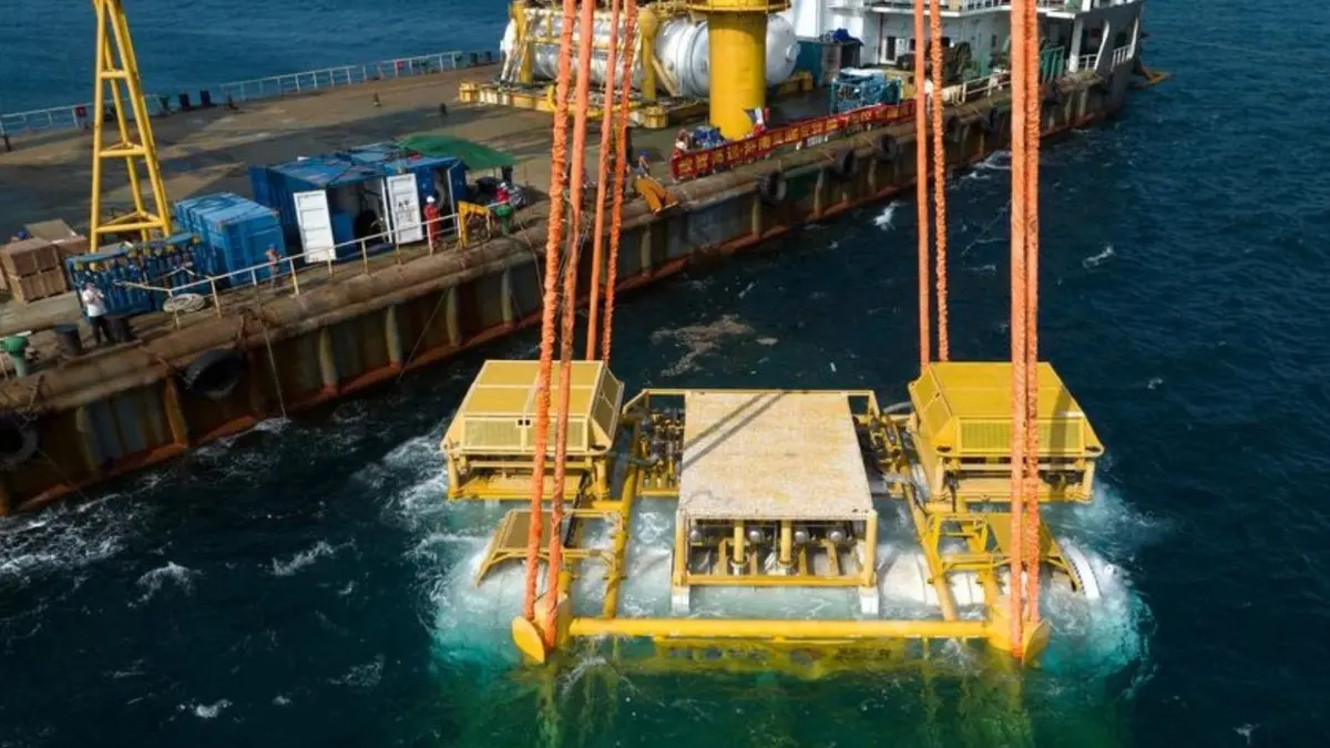 China Switches On World's First Wind-Powered Underwater Data Centre for AI Workloads data centre
