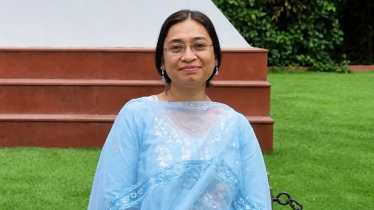 Delhi University Professor Murdered After Refusing to Sell West Bengal Property; Tenant Couple Arrested Delhi University Professor Murdered After Refusing to Sell West Bengal Property; Tenant Couple Arrested