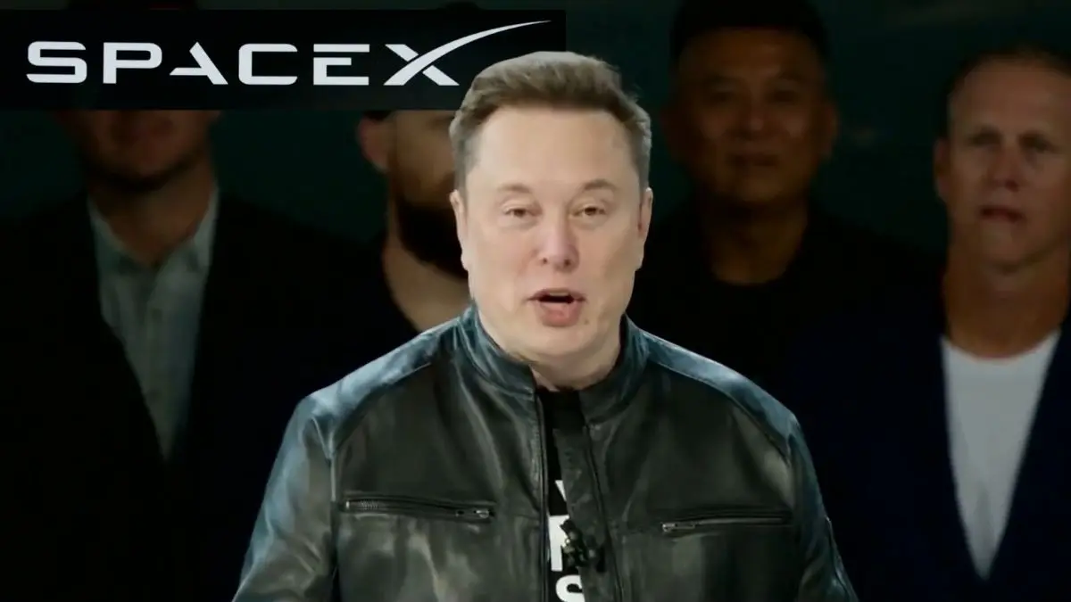 Elon Musk Trillionaire: दुनिया के पहले ट्रिलियनेयर बने स्पेसएक्स के मालिक एलन मस्क, 150 से ज्यादा देशों के GDP से भी ज्यादा पैसा Elon Musk First Trillionaire
