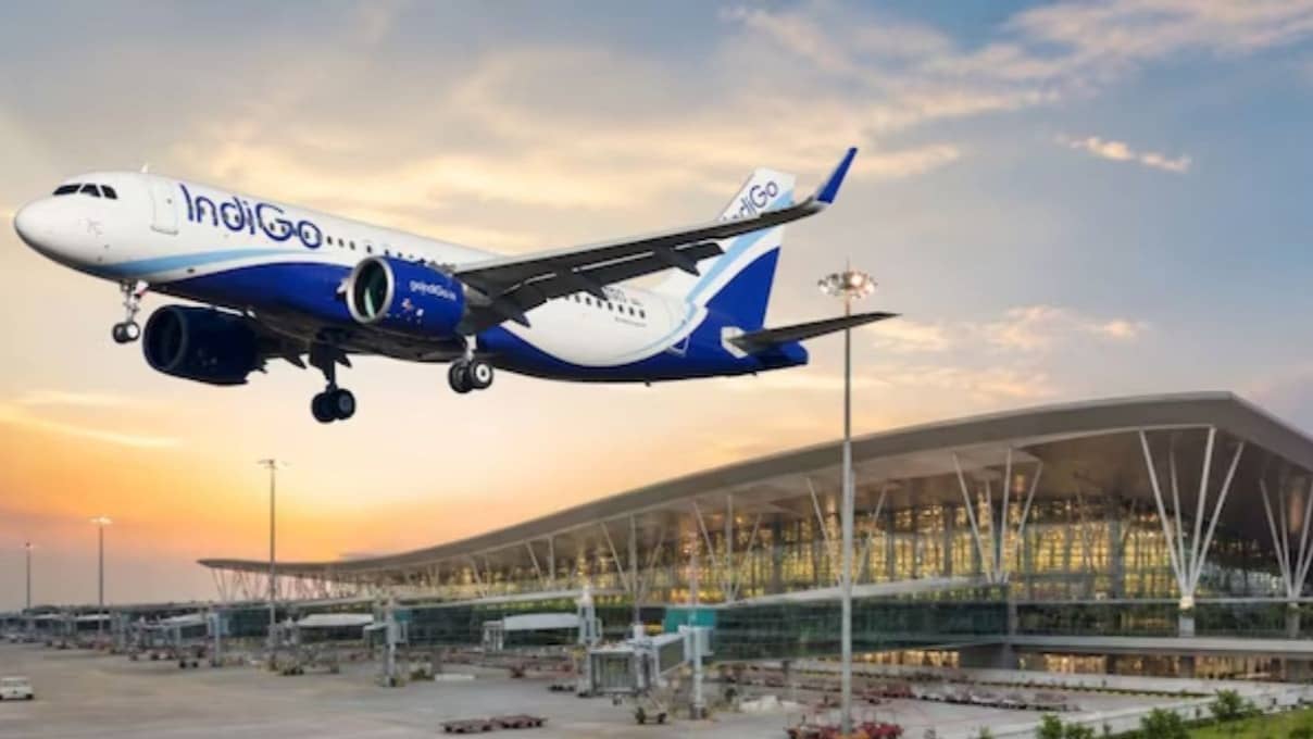 First flight from Lucknow to Noida takes off, know fare and schedule