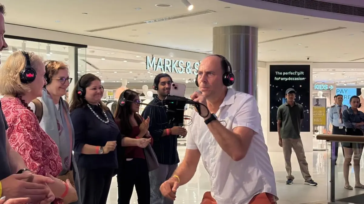 Ahead Of World Music Day, French Artist Bertrand Devendeville Turns Delhi Mall Into A Moving Musical Playground French Artist Bertrand Devendeville Turns Delhi Mall Into A Moving Musical Playground