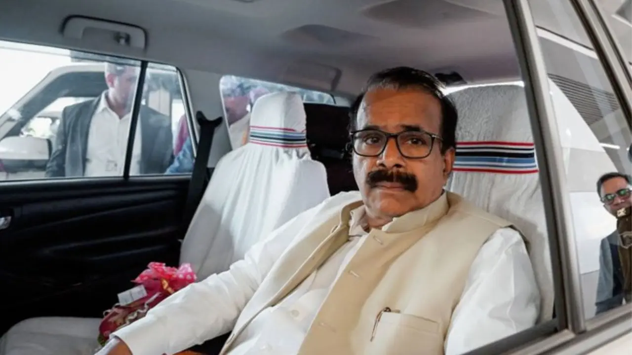 मोदी सरकार में केंद्रीय राज्य मंत्री जॉर्ज कुरियन ने दिया पद से इस्तीफा, राष्ट्रपति ने तत्काल प्रभाव से किया मंजूर George Kurian, Union minister of state for minority affairs resigns, President Droupadi Murmu accepts resignation