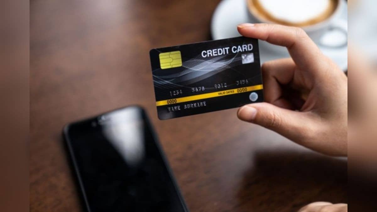 How to Apply for Your First Credit Card: A Beginner's Guide
