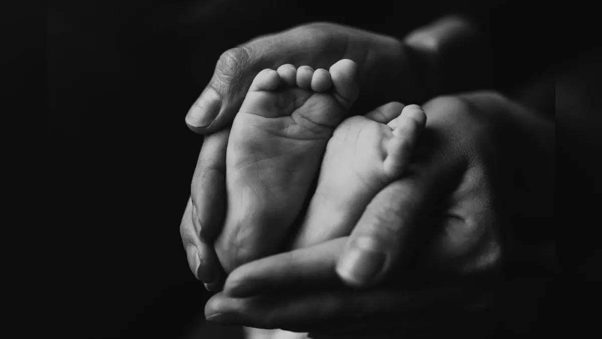 'I Was Drunk': 14-Year-Old Boy Kidnaps 9-Month-Old Sleeping Baby, Rapes Her In Gorakhpur In Horrific Incident 'I Was Drunk': 14-Year-Old Boy Takes 9-Month-Old Sleeping Baby, Rapes Her In Gorakhpur In Horrific Incident
