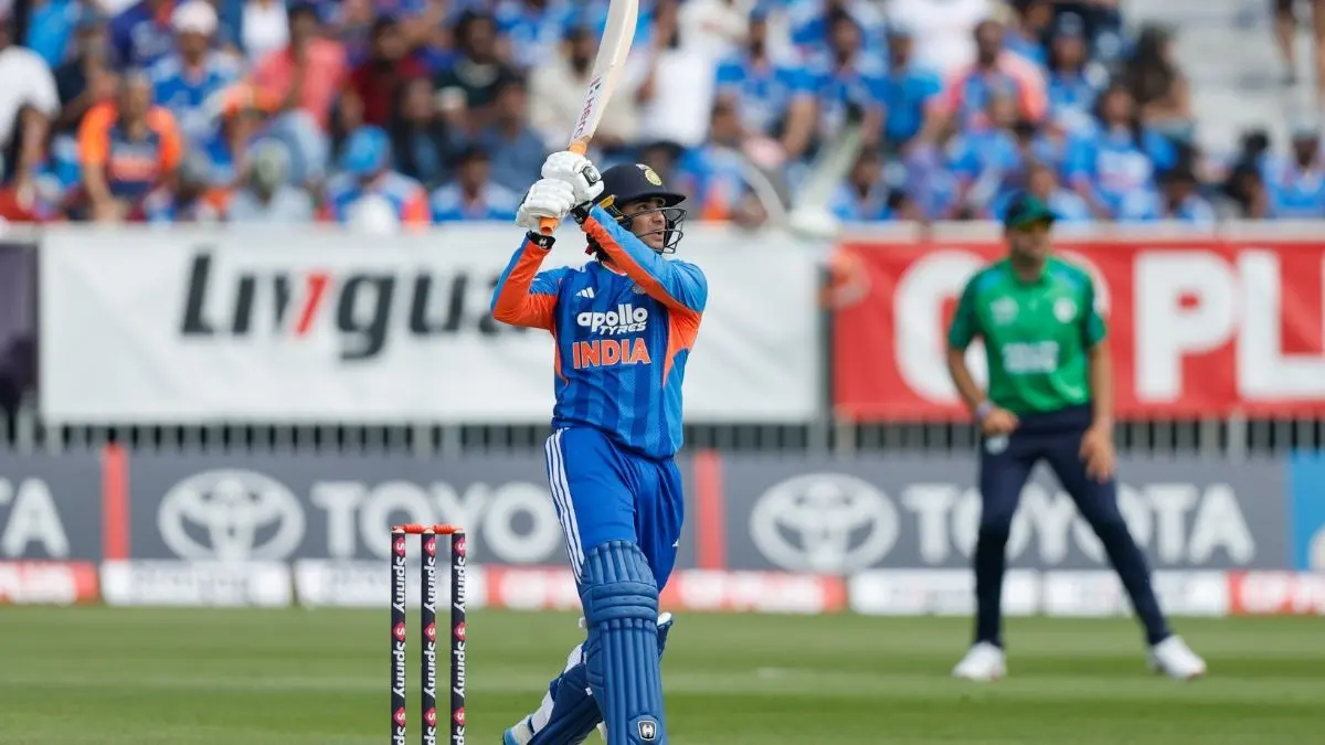 IND vs IRE T20: अभिषेक शर्मा का बल्ला गरजा, 263 के स्ट्राइक रेट से ठोका तूफानी अर्धशतक Ireland vs India T20 Abhishek Sharma