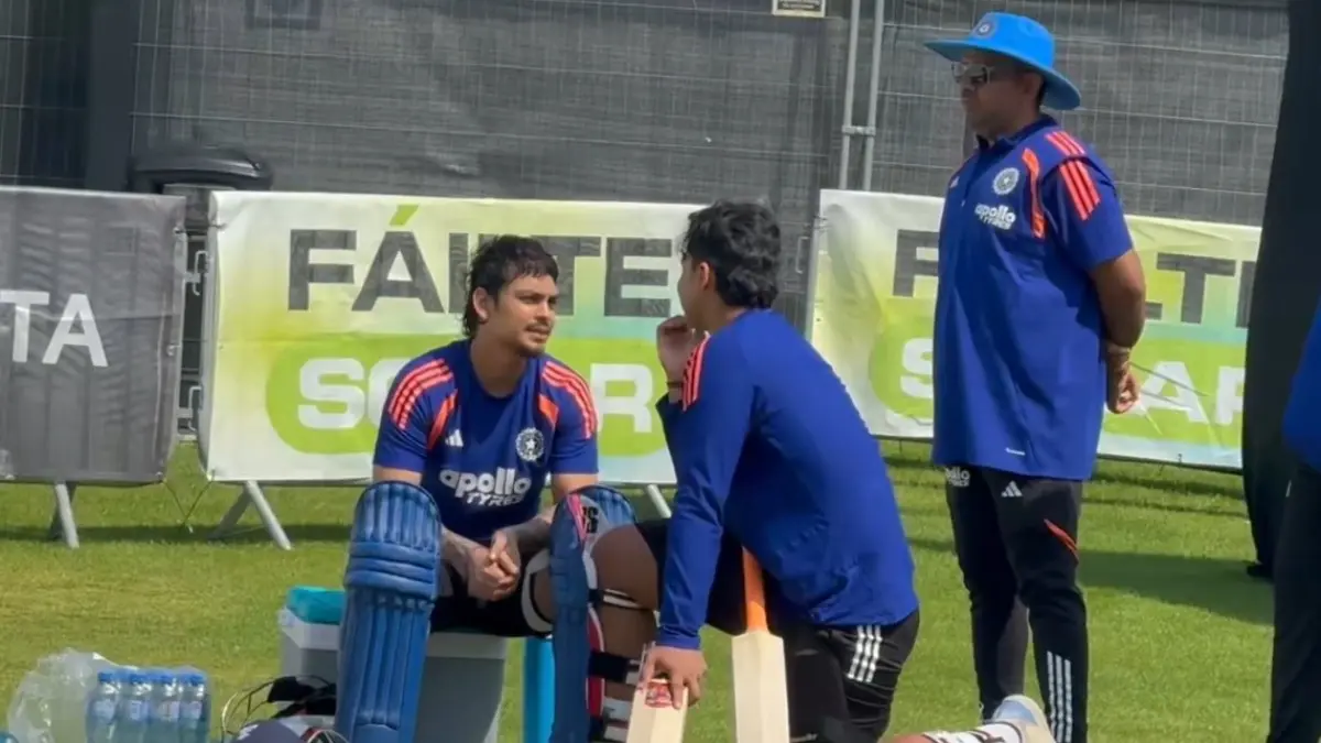 WATCH | Ishan Kishan Giving Tips to Vaibhav Sooryavanshi Ahead of Likely India Debut vs Ireland in 1st T20I is Unmissable; Video Goes Viral Ishan Kishan, Vaibhav Sooryavanshi