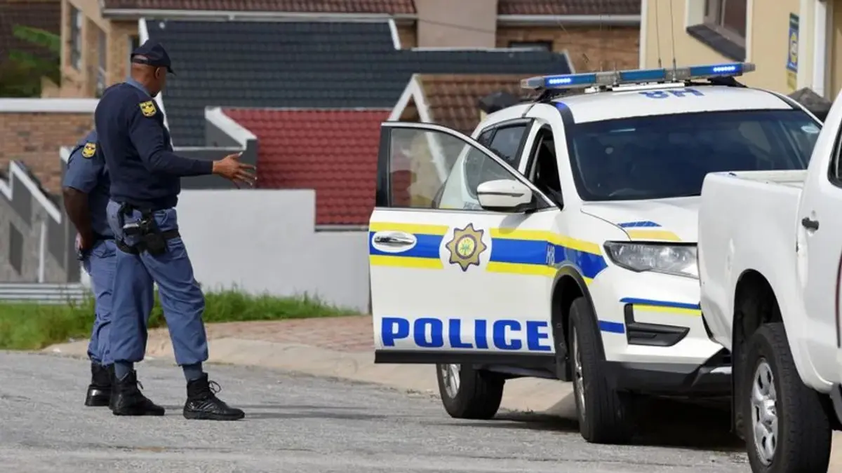 Johannesburg Mass Shooting Leaves 12 Dead, Police Launch Hunt for More Than 10 Gunmen Johannesburg Mass Shooting Leaves 12 Dead, Police Launch Hunt for More Than 10 Gunmen