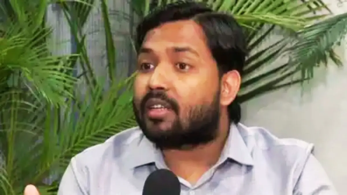 Khan Sir: रात भर दबिश, सारे ठिकाने खंगाले, कुछ अता-पता नहीं...आखिर कहां हैं खान सर, क्या कोर्ट में करेंगे सरेंडर? आर्म्स एक्ट का है मामला Khan Sir Coaching Firing