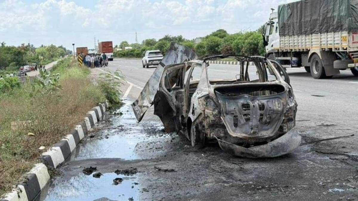'Let's Die Together': Woman Escapes Abduction Bid As Karnataka Man Dies In Explosive Car Blast