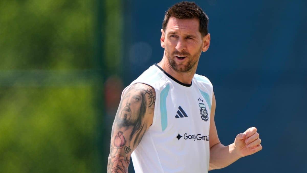 Lionel Messi at a practice session