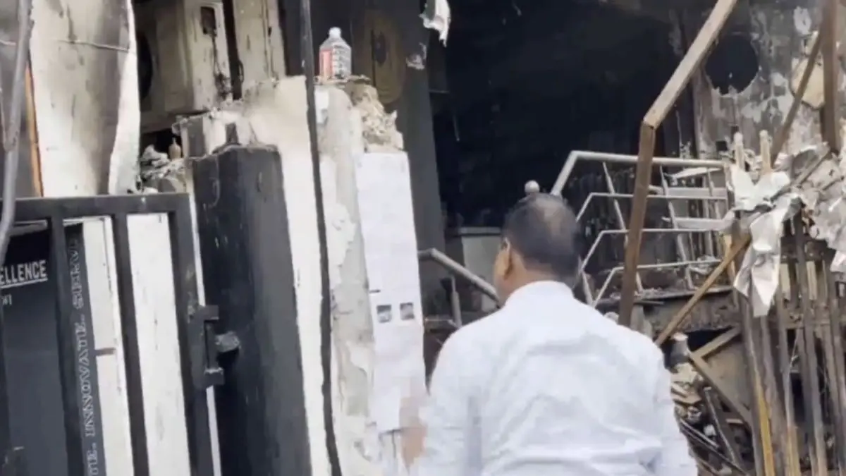Lucknow Fire Tragedy: Coaching Centre To Be Sealed At 4 PM Today Over Safety, Building Violations Lucknow Fire Tragedy: Coaching Centre To Be Sealed At 4 PM Today Over Safety, Building Violations