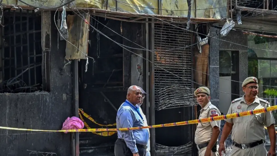 Malviya Nagar Fire: Delhi Govt Forms District-Level Committees, Orders Special Survey Drive to Enforce Fire Safety Norms Across Capital Malviya Nagar Fire Tragedy: Delhi Govt Forms District-Level Committees, Orders Special Survey Drive to Enforce Fire Safety Norms Across Capital