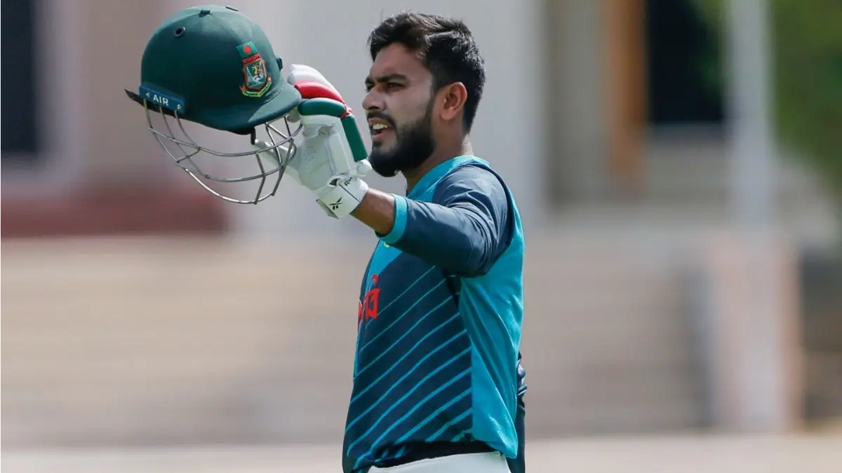 Bangladesh Captain Mehidy Hasan Miraz Admitted To Hospital After Head Blow During 2nd ODI Against Australia Mehidy Hasan Miraz