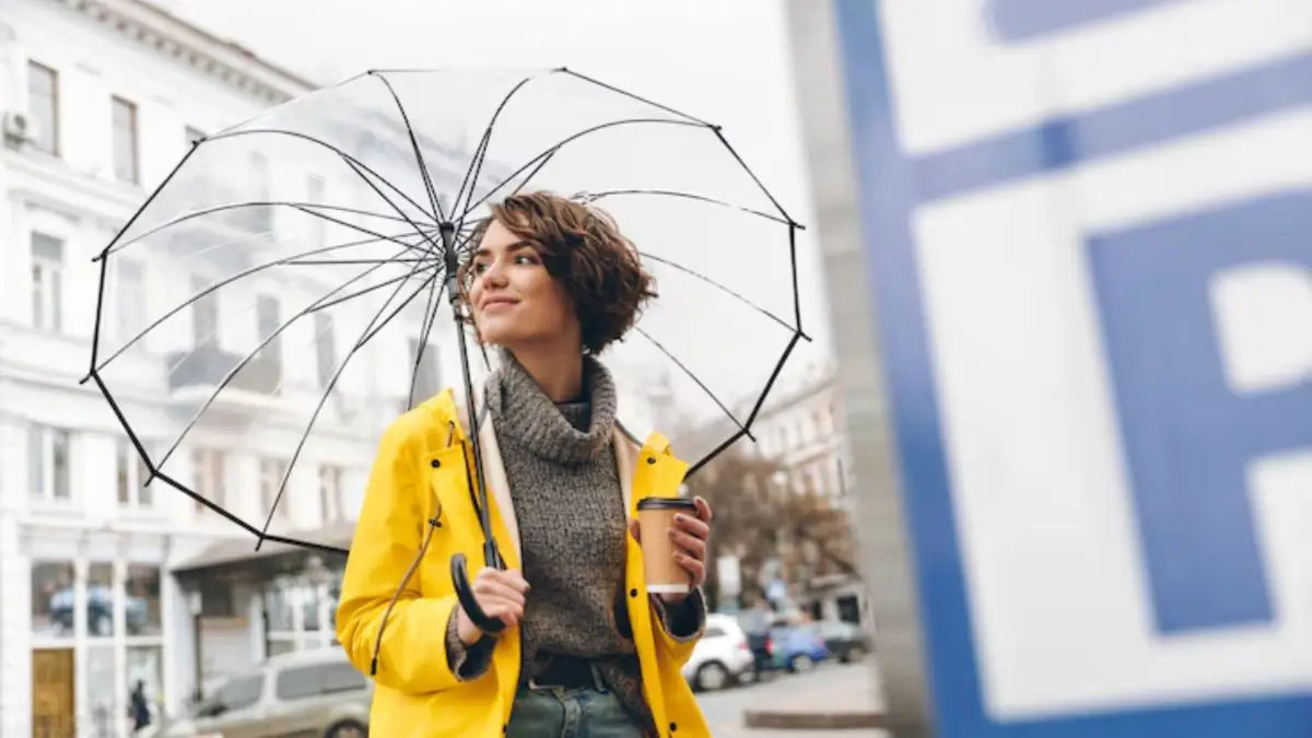 Monsoon Fashion Guide