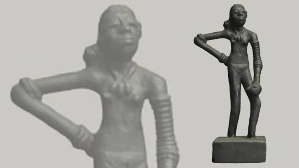 NCERT’s Class 9 Textbook Alters Indus Valley ‘Dancing Girl’; Social Media Backlash Calls It a Comedy of Education