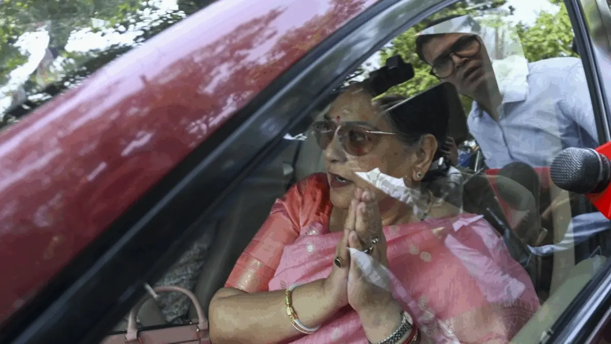 'We're Now 22': Kakoli Claims Rebel Faction Converges On Delhi Amid Crisis, Says 2 More TMC MPs Ready to Move NDA Alliance Looming? Rebel TMC Faction Converges On Delhi As Kakoli Claims 'We Are 22 Now'