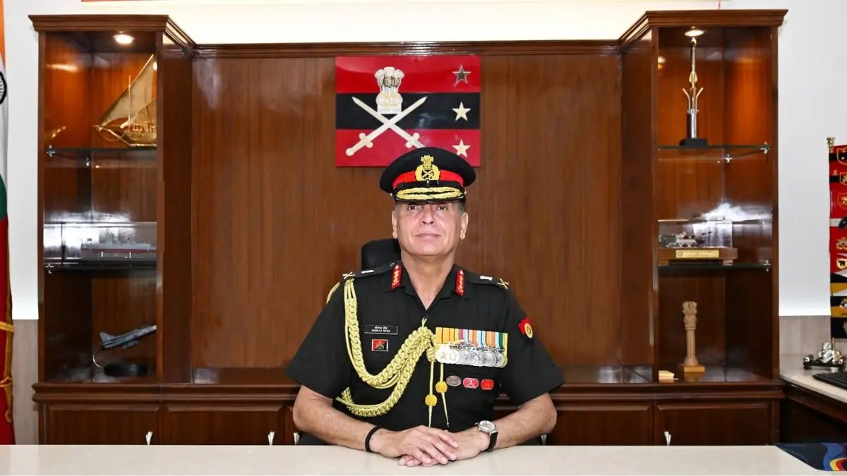 लेफ्टिनेंट जनरल धीरज सेठ होंगे अगले सेना प्रमुख, जनरल उपेंद्र द्विवेदी की जगह मिली बड़ी जिम्मेदारी New Chief of Army Staff Lieutenant General Dhiraj Seth