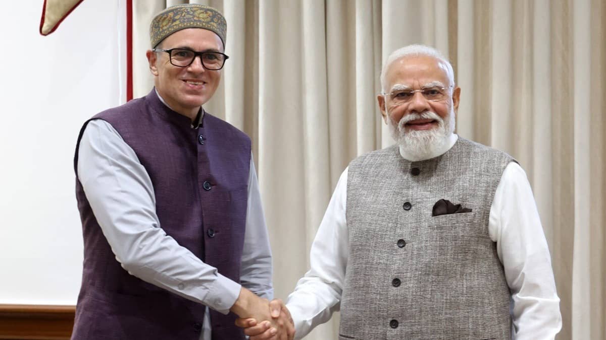 Omar Abdullah Meets PM Modi As NC Plans Statehood Protest In Delhi
