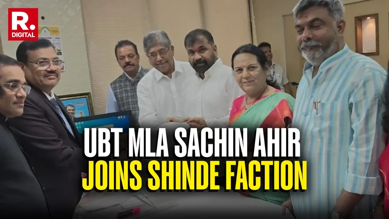 'Operation Tiger' Roars On: Big Blow To Aaditya Thackeray As Worli MLA Sachin Ahir Joins Shinde Camp 'Operation Tiger' Roars On: Big Blow To Aaditya Thackeray As Worli MLA Sachin Ahir Joins Shinde Camp
