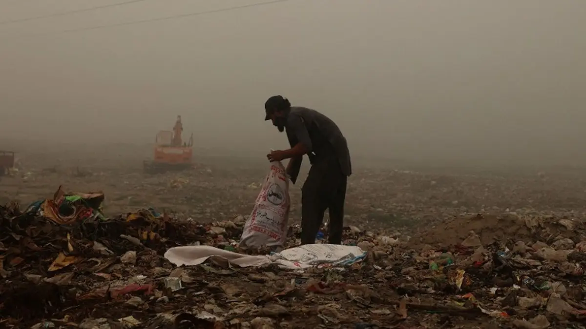 Pakistan: Karachi Drowns in Filth a Week After Eid as Civic Authorities Face Fresh Criticism Pakistan: Karachi Drowns in Filth a Week After Eid as Civic Authorities Face Fresh Criticism