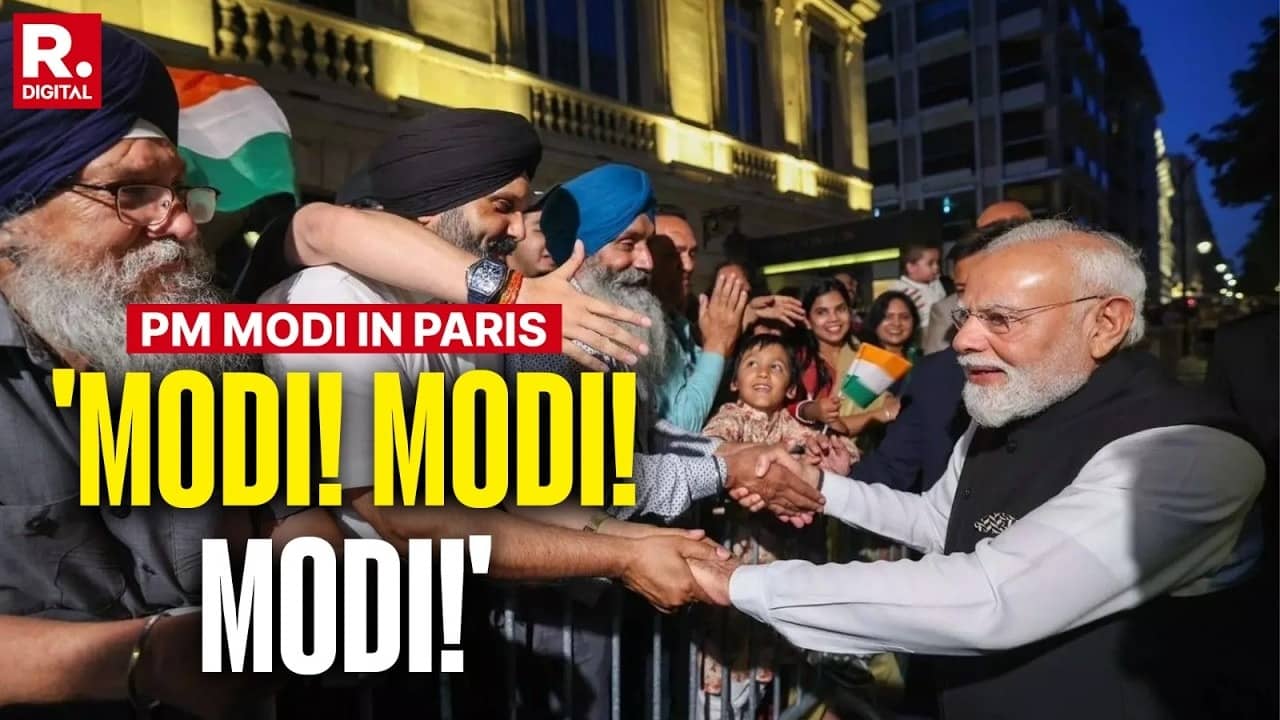 PM Modi Paris welcome