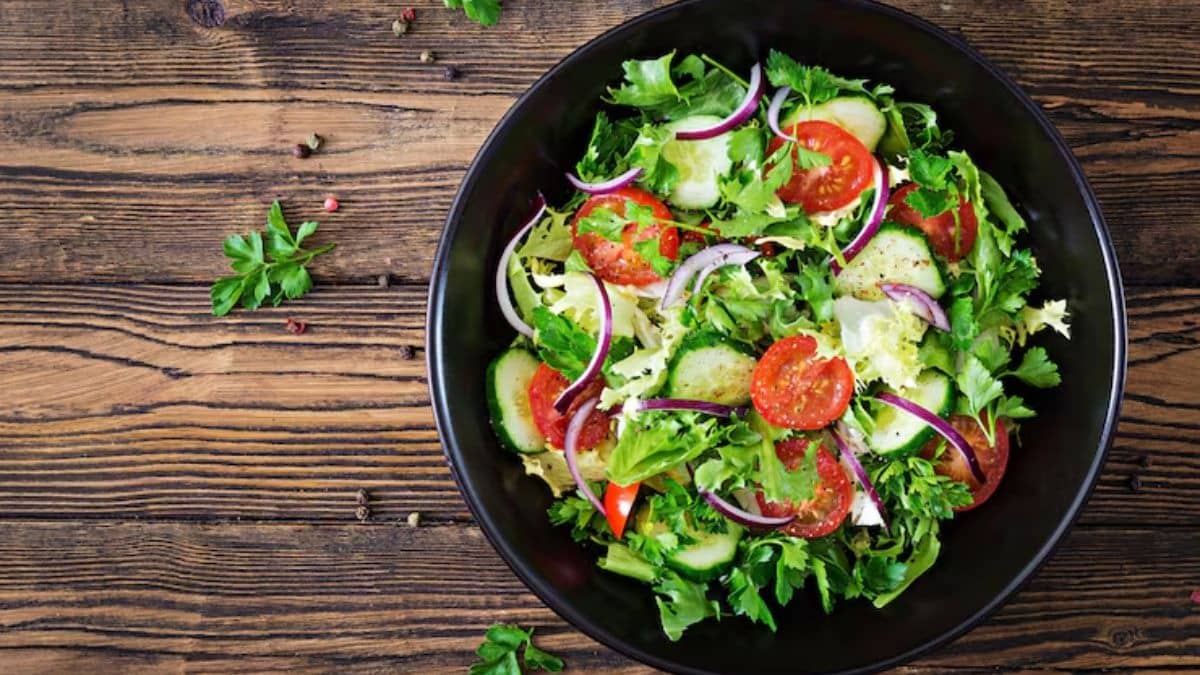 Salad recipes to make at home