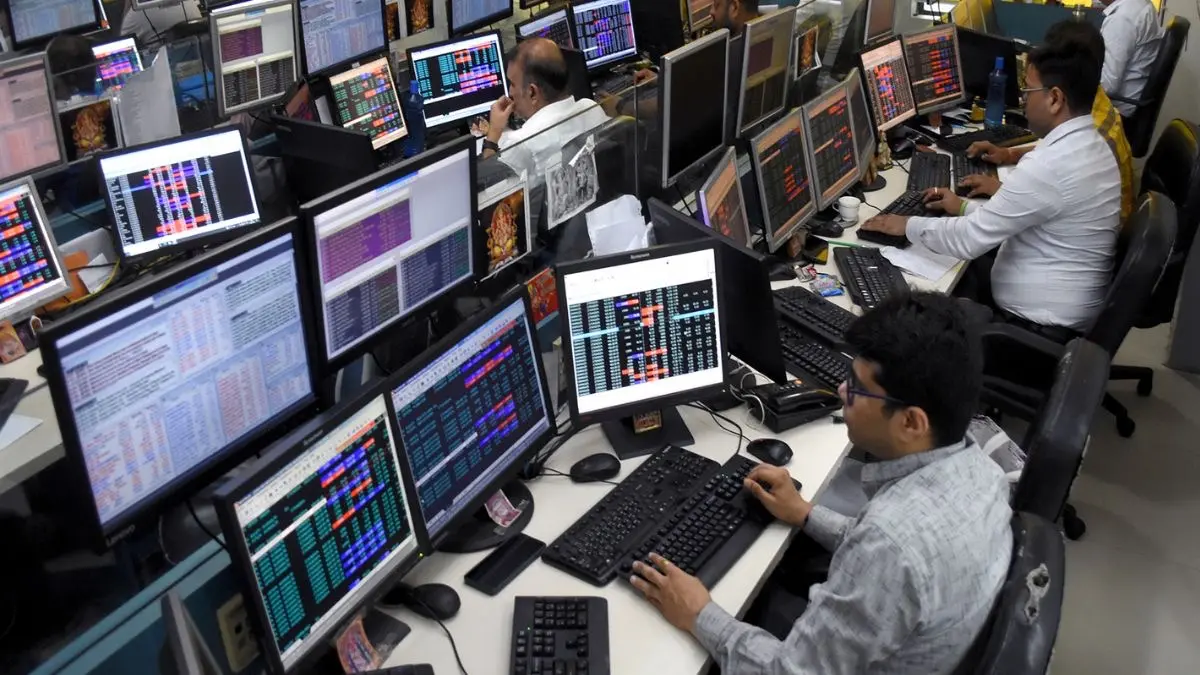 Services Sector Led India's Export Of $863 Bn In FY26 Services Sector I India Exports