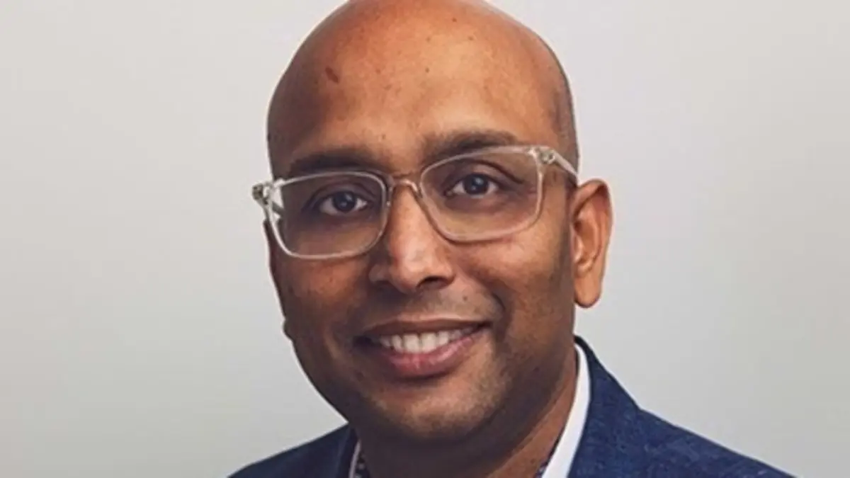 From Kolkata to the World's 2nd Highest-Paid CEO: Shankh Mitra's Pay is Over 2 Crore Times an Average Indian Salary Shankh Mitra, Indian-Origin Executive, Ranked as World’s Second-Highest Paid CEO-Here’s How Much He Earns