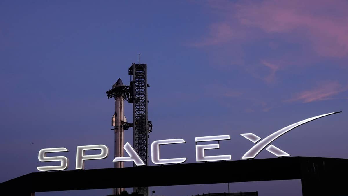 SpaceX $75 Billion IPO Debuts On Friday With Musk Eyeing First Trillionaire Status: Starship, Starlink And AI In Focus