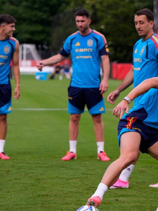 Spain players at practice session