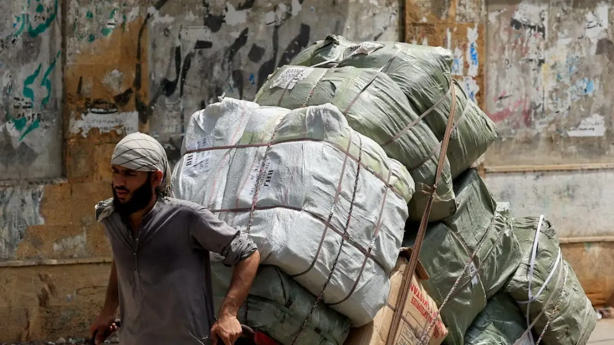 Taxed And Squeezed! As Economic Crisis Deepens, Pakistan Budget Hits Middle Class Hard With Fresh Tax And Inflation Blow Taxed And Squeezed! As Economic Crisis Deepens, Pakistan Budget Hits Middle Class Hard With Fresh Tax And Inflation Blow