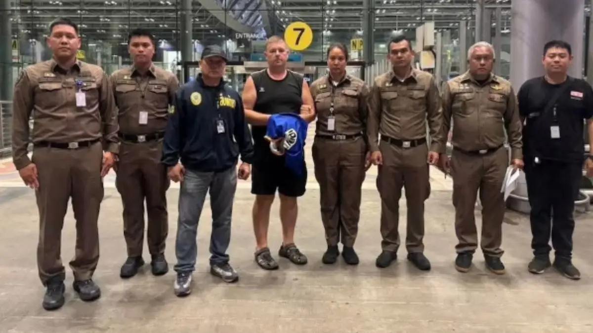 Thai Family Mourns Teen Girl Found Dead in Suitcase as Australian Arrested Thai Family Mourns Teen Girl Found Dead in Suitcase as Australian Arrested
