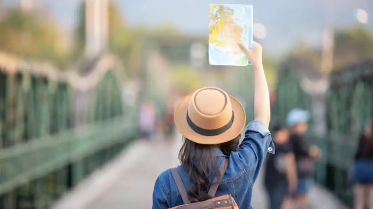 Responsible Tourism: Practice These 7 Etiquettes To Become A Better Traveller Travel etiquettes to follow for responsible tourism
