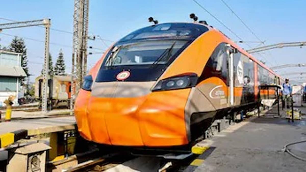 Travelling from Delhi to Siliguri? Railways Announced New Bullet Train; Travel Time Drops From 20 Hours To 6