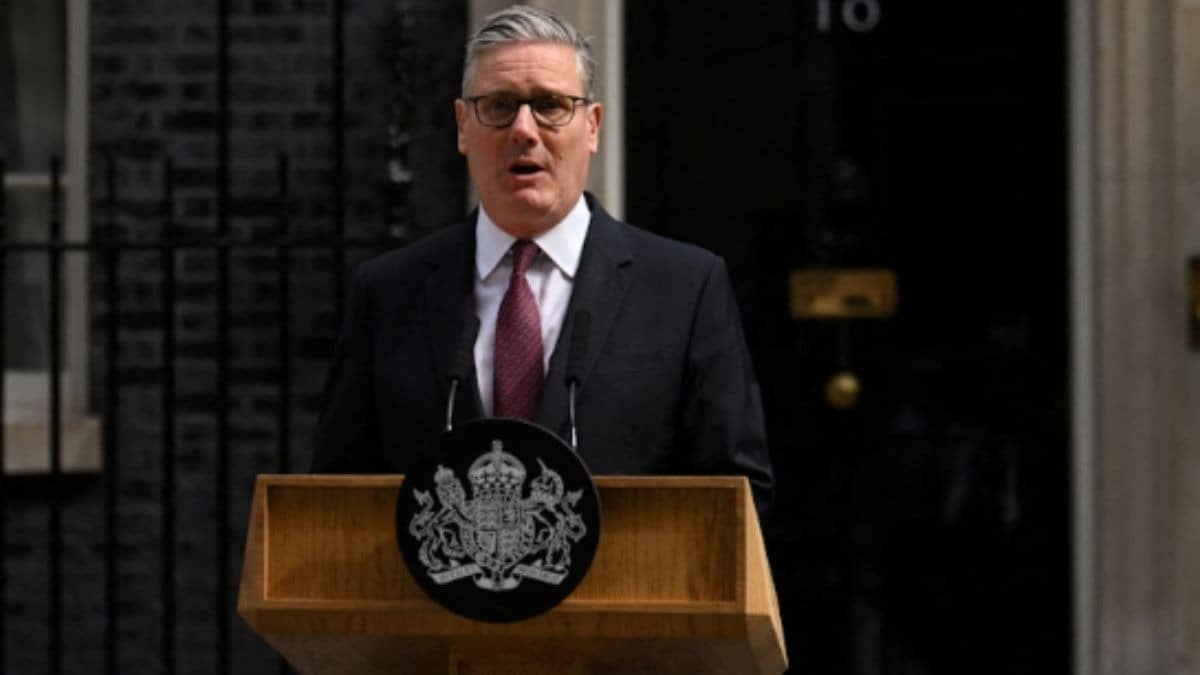 UK Prime Minister Announces Resignation
