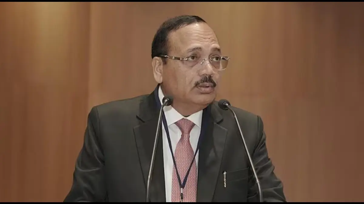 India Condemns 'Indecorous Audience Behaviour' at CJI Surya Kant's Lecture At University of London 'Unacceptable': India Hits Out At 'Indecorous Behaviour' At CJI Surya Kant's Lecture At London University