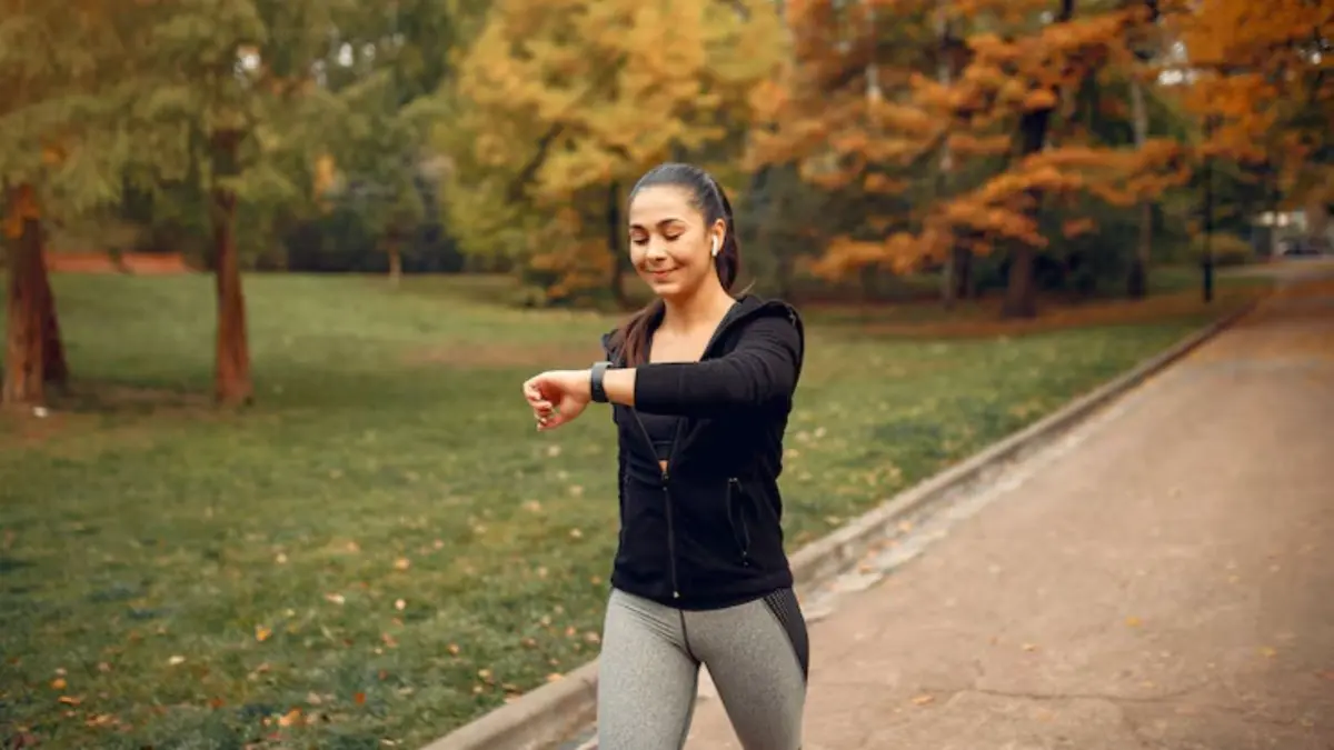 Squats to Jumping Jacks: Simple Exercise Snacking Practices Anyone Can Follow For A Better Fitness Routine What Is Exercise Snacking