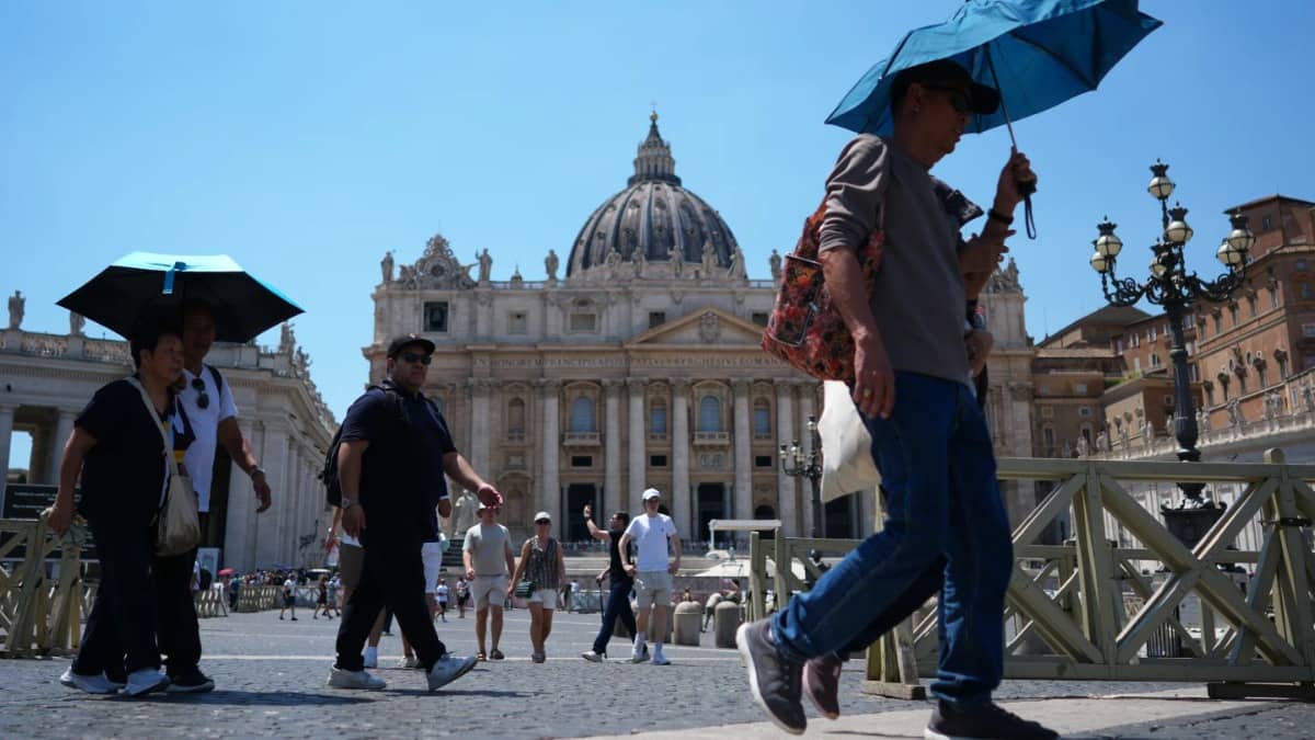 What's Behind Europe's Unusual Record-Breaking Heatwave? Deadly 'Omega Block' Bakes Continent, Exposes Climate Vulnerabilities