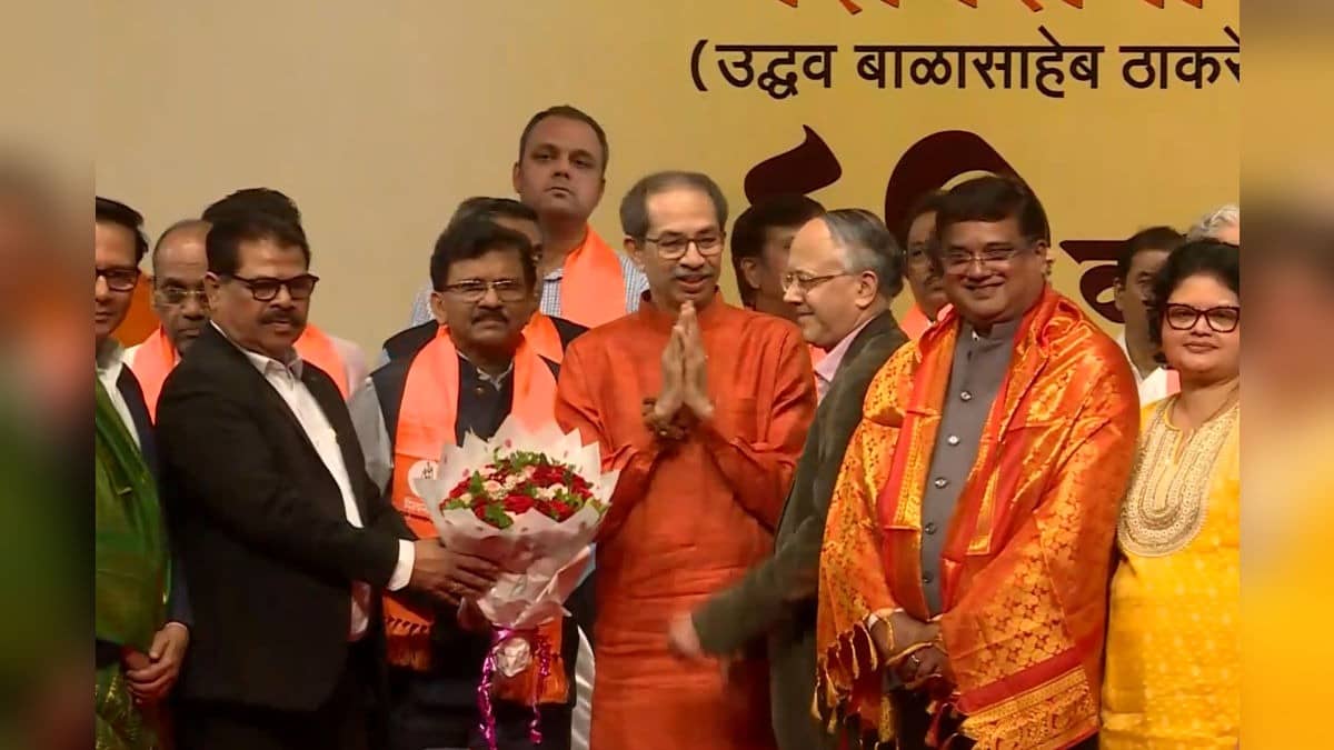 'Willing To Resign, You Decide': Uddhav Thackeray Makes Strong Statement Amid Betrayals