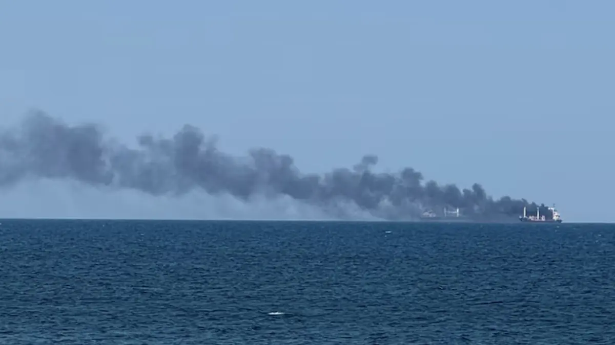 4 Indian Sailors Killed After Missile Strike on Commercial Ship at Ukraine's Odesa Port; 1 Critically Injured 4 Indian Sailors Killed in Missile Attack on Ship Leaving Odesa