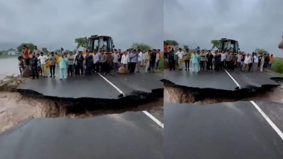 Amreli Highway Collapses as Monsoon Wreaks Havoc Across Gujarat | VIDEO Amreli Highway Collapses as Monsoon Wreaks Havoc Across Gujarat | VIDEO