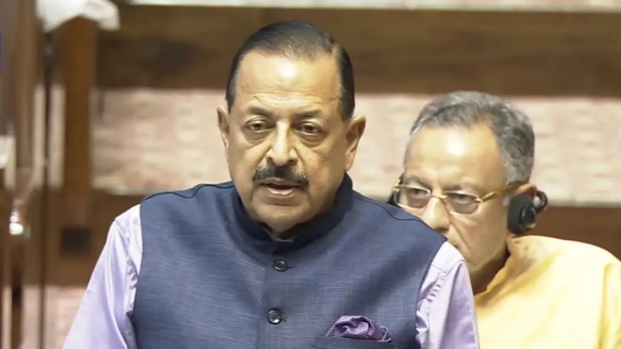 Anti Paper Leak Bill: राज्यसभा में जितेंद्र सिंह ने पेश किया एंटी पेपर लीक बिल, 7 घंटे तक होगी लंबी चर्चा Anti Paper Leak Bill tabled in Rajya Sabha