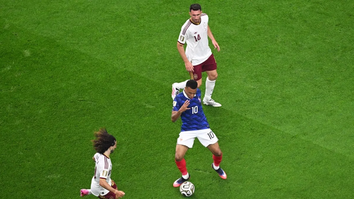 Spain Defender Aymeric Laporte Calls For Stricter Refereeing Against Argentina in FIFA World Cup Final: 'This Shouldn't Be Allowed In Football' Aymeric Laporte, Marc Cucurella and Kylian Mbappe