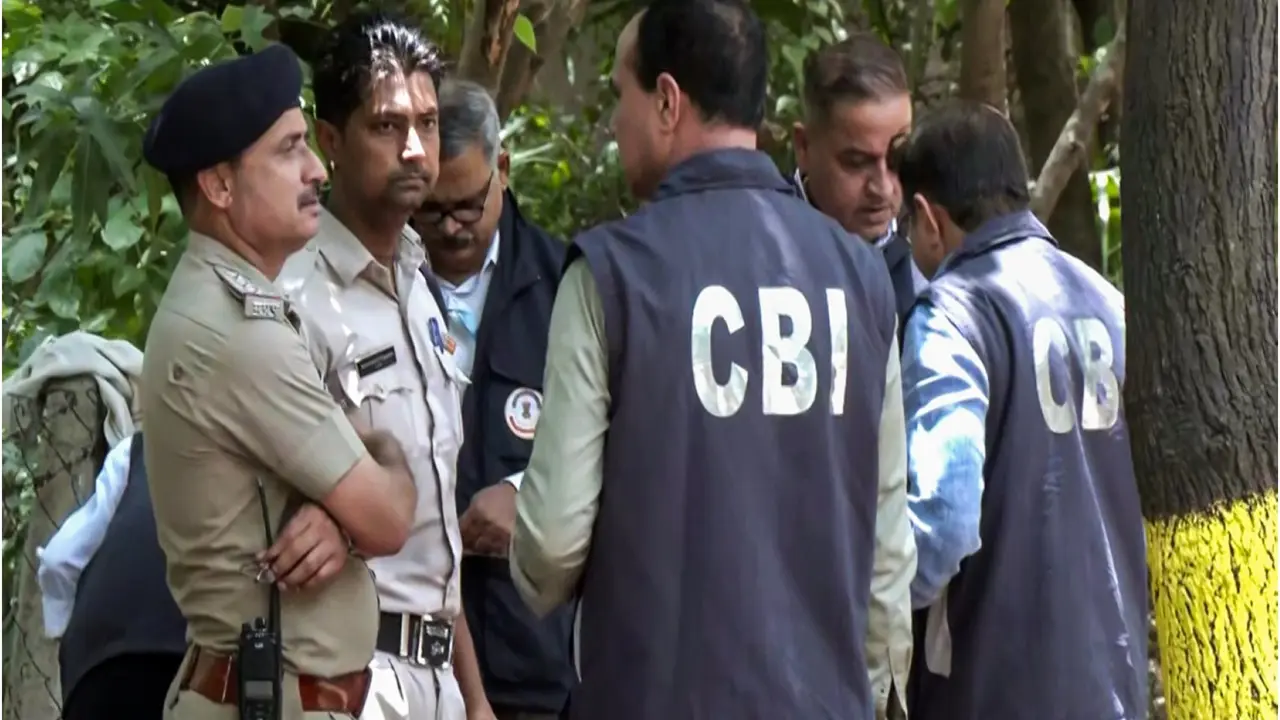CBI Files Chargesheet Against 18 Accused In LUCC Chit Fund Scam In Uttarakhand CBI Files Chargesheet Against 18 Accused In LUCC Chit Fund Scam In Uttarakhand