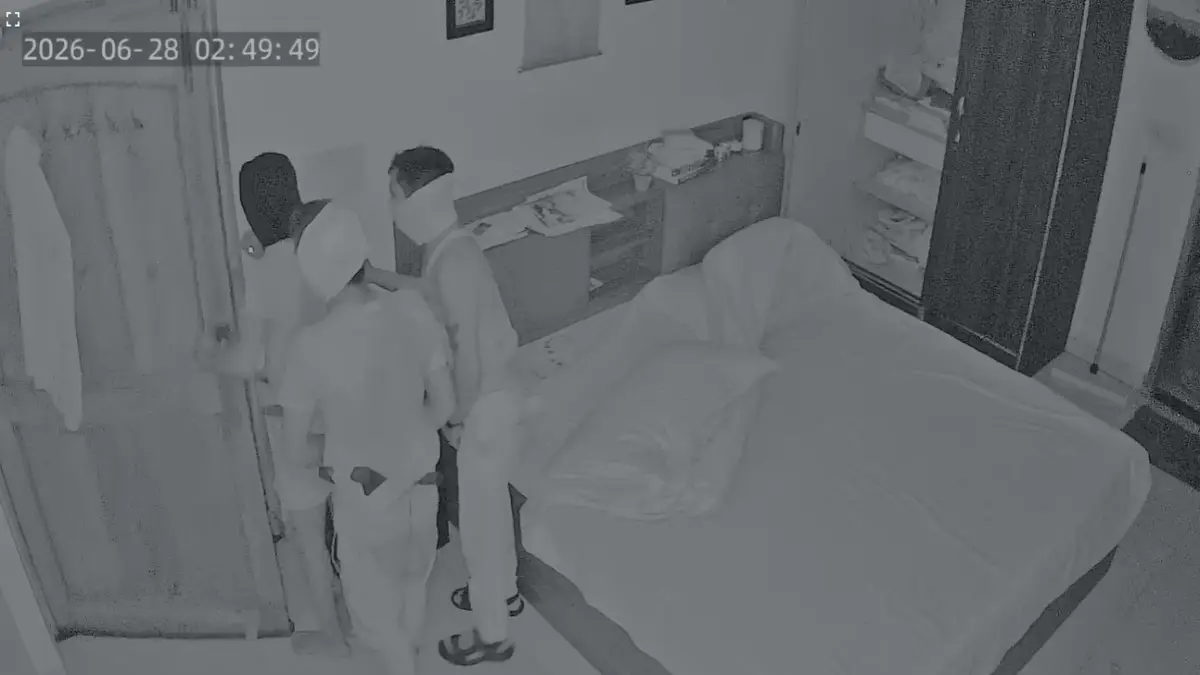 CCTV Footage Shows Masked Men Searching Giribala Singh's Bedroom For Nearly An Hour In Burglary Linked To Twisha Sharma Death Case CCTV Footage Shows Masked Men Searching Giribala Singh's Bedroom For Nearly An Hour In Burglary Linked To Twisha Sharma Death Case