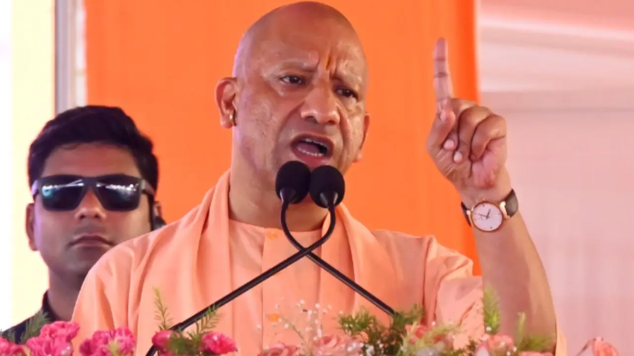 बेटी और व्यापारी की सुरक्षा से जो खिलवाड़ करेगा, उसके लिए दो ही जगह- जेल या जहन्नुम, CM योगी ने विपक्ष पर बोला हमला cm yogi says Mafia elements will be sent either to hell or to prison in shravasti
