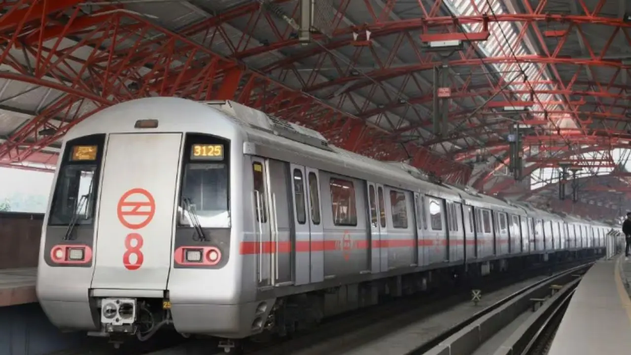 Delhi Metro Curbs Continue for 4th Day: 18 Stations Shut As Security Tightens Amid CJP Protest Delhi Metro Curbs Enter 4th Day: 18 Stations Closed Today As Security Tightens Over NEET Protests