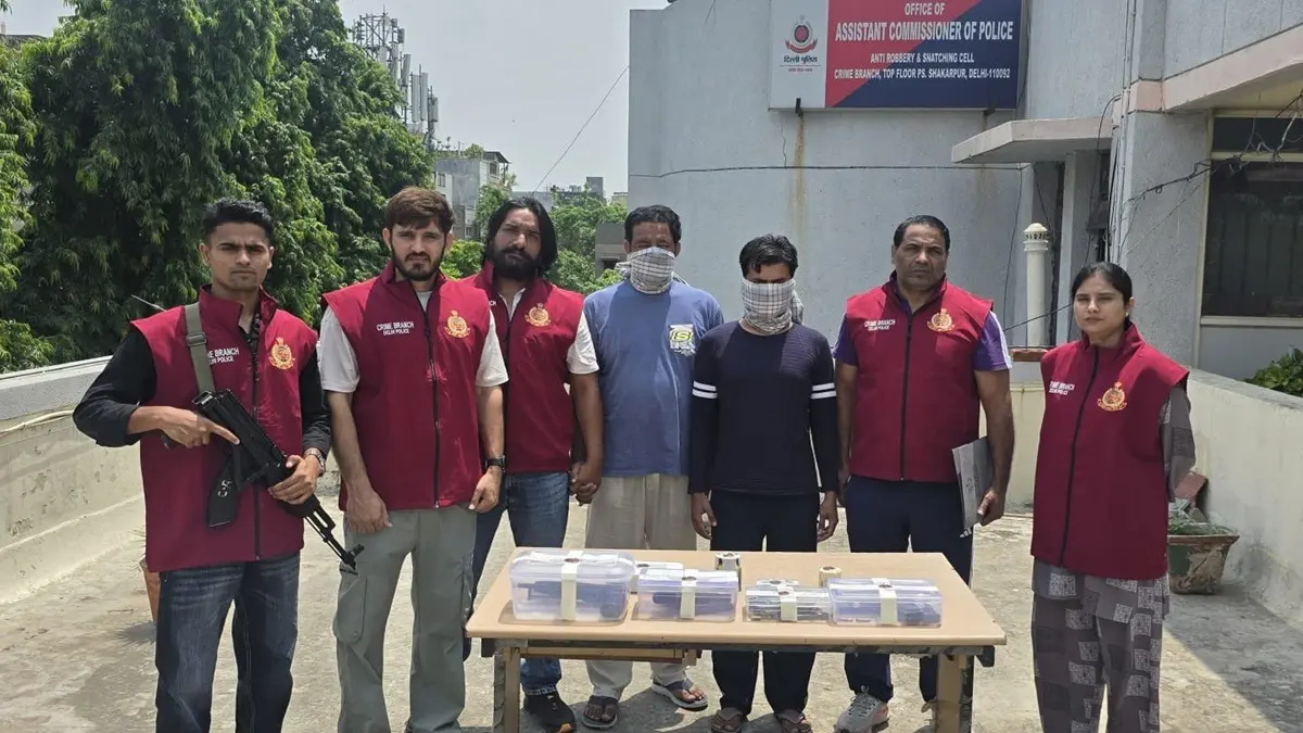 Delhi Police Arrest 2 More In ISI-Linked Arms Trafficking Module, Seize Foreign Weapons Delhi Police Arrest 2 More In ISI-Linked Arms Trafficking Module, Seize Foreign Weapons