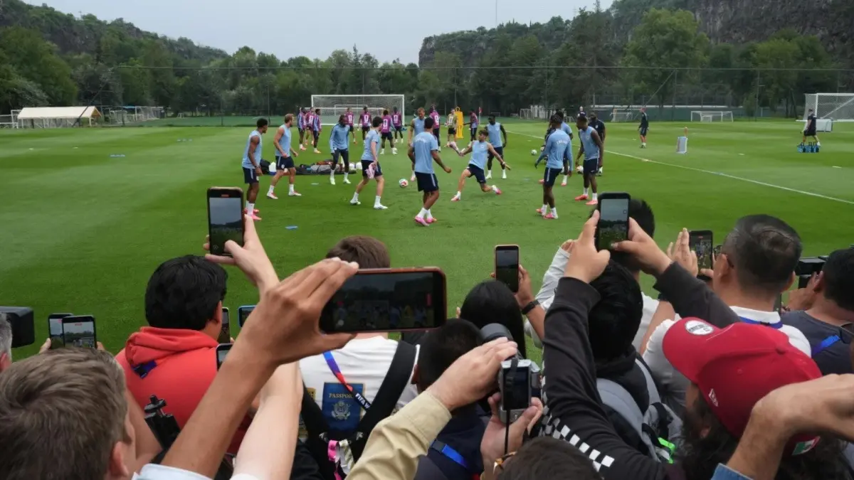 England Returns To Azteca Stadium In Mexico After 40 Years, Diego Maradona’s ‘Hand Of God’ Still Looms: 'We Aren’t Here For Revenge' England players train ahead of Mexico clash at Azteca Stadium