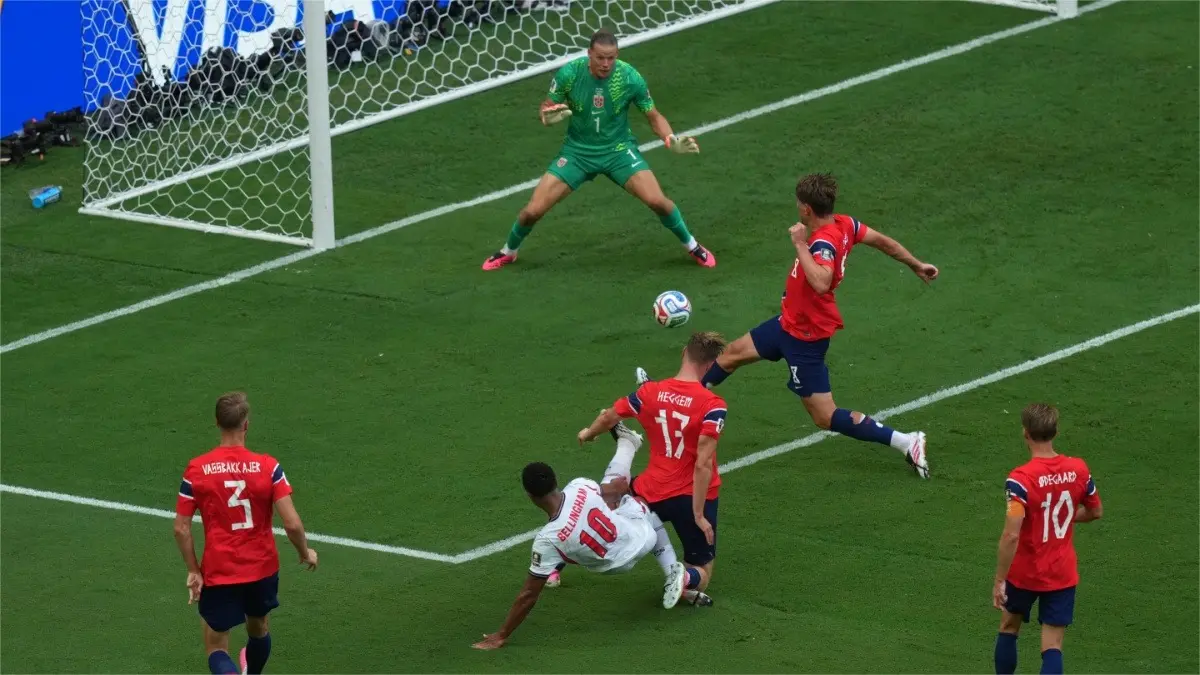 Fresh Controversy Erupts At World Cup 2026 As Jude Bellingham's Equaliser During England vs Norway Appears To Strike Spidercam Cable | WATCH England's Jude Bellingham scores his first goal against Norway